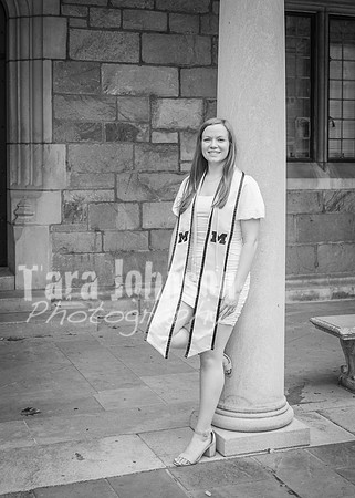 24 U of M Grad Photos - Audrey-112