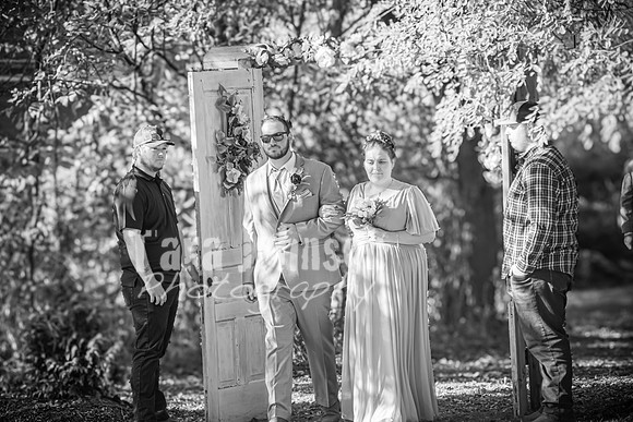 Michael & Ashlee McGrath - Complete - BW - TJP (73 of 428)