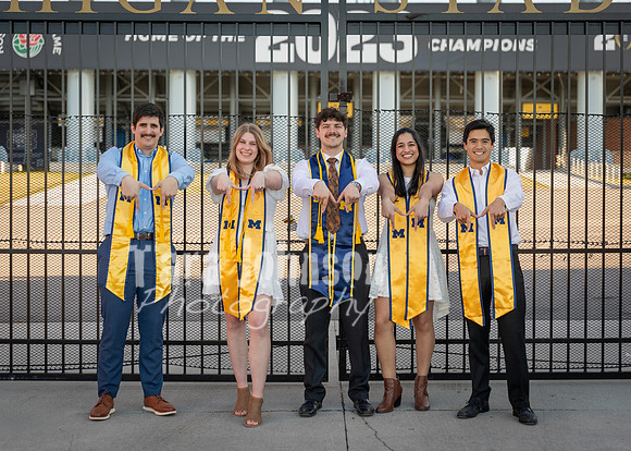 Kera & Friends Grad Photos W25 (147 of 259)