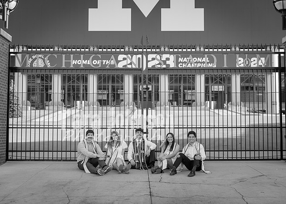 Kera & Friends Grad Photos W25 B&W (152 of 259)