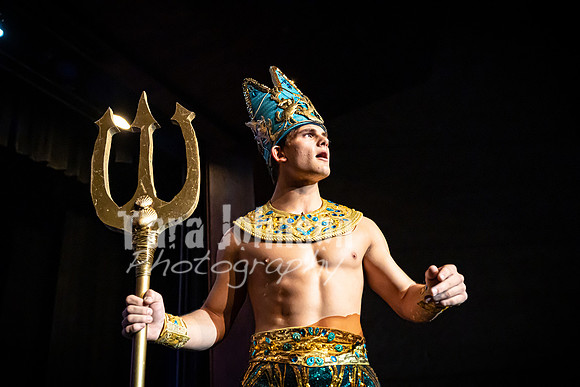 22 LHS Theatre - Mermaid R1 - Act 1 - TJP (107 of 363)