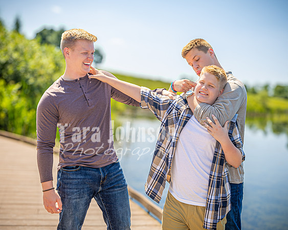 Hendrickson Family @ Indian Springs - Color - TJP (11 of 29)