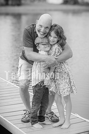Sculthorpe Family @ Cedar Island - BW - TJP (35 of 58)
