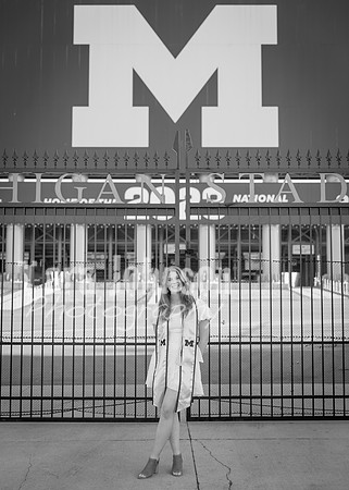 Kera & Friends Grad Photos W25 B&W (172 of 259)