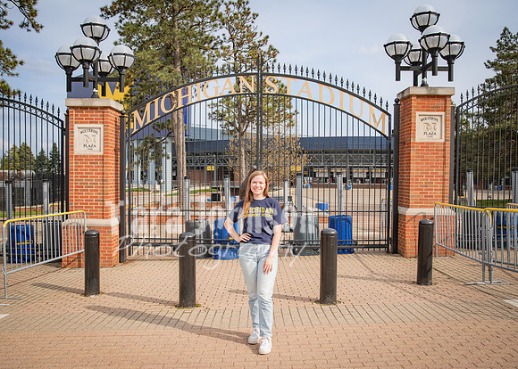 24 U of M Grad Photos - Audrey-29