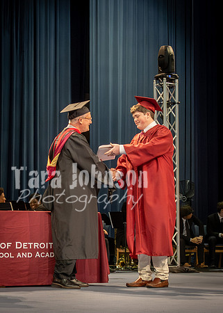 UDJ Graduation 2025 - Handshake (262 of 346)