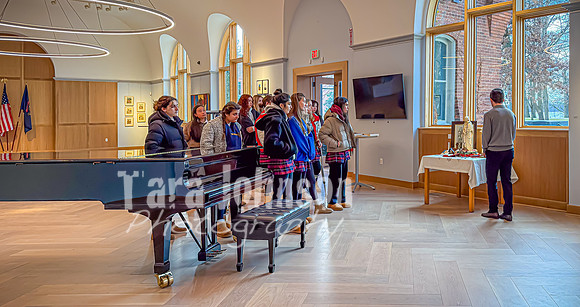 2024 Galeria - Art Class Visits - TJP (9 of 77)