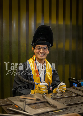 Kera & Friends Grad Photos W25 (240 of 259)