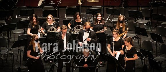 (web) 22 Winter MHS - MS Band Concert (Banners @ 72 ppi & 10 MB max) - TJP (9 of 33)