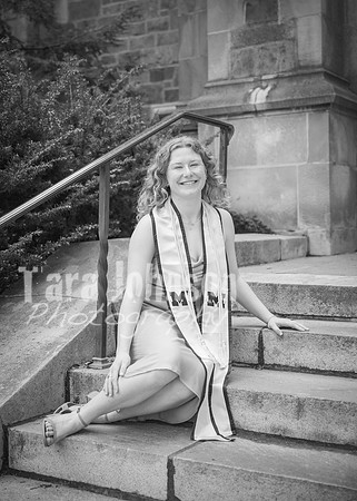 24 Grad Pictures - Kara BW-12