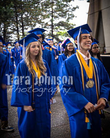 22 IA Grad - Angle #1 Entrance - TJP (24 of 332)