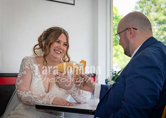 24 M. & K. Eaton Wedding [Wedding Prep in Mason] - DH (54 of 54)