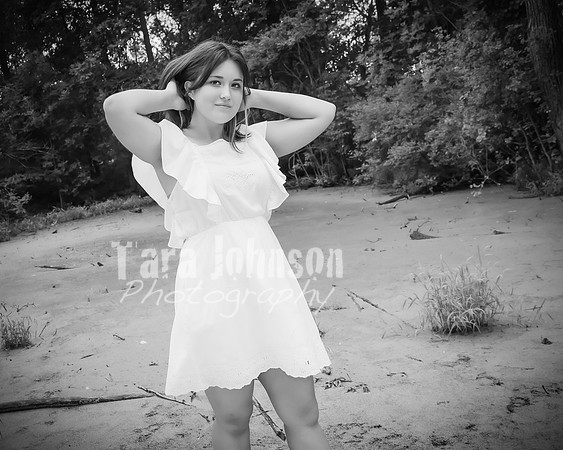 Emily Earl - Highlights - BW - TJP (33 of 40)