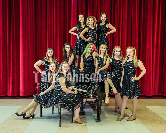 2022-23 MHS Vocal Groups - TJP (4 of 10)