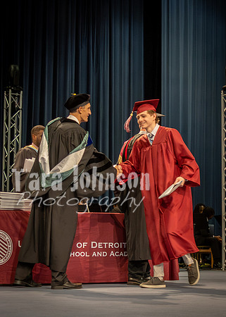 UDJ Graduation 2025 - Handshake (247 of 346)