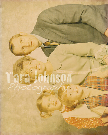 1974 Johnson Family pic