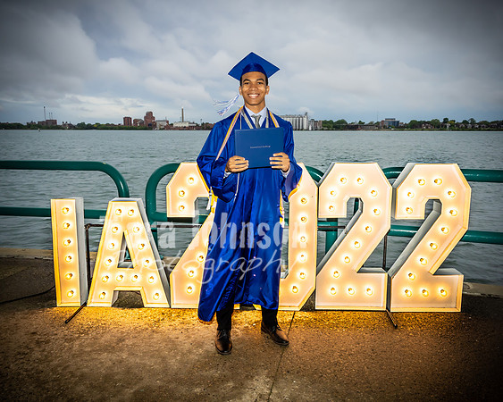 22 IA Grad - Angle #5 Lighted Sign - TJP (157 of 362)