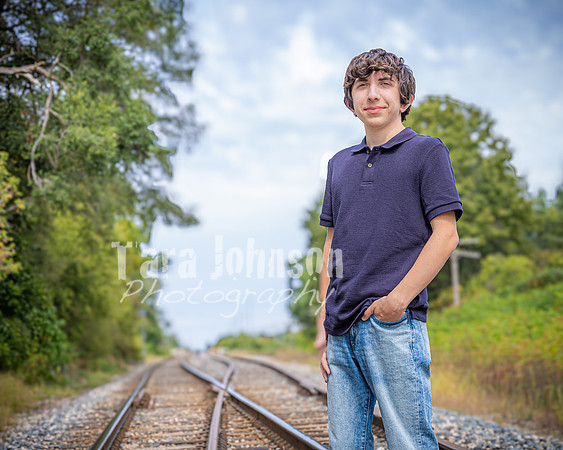 Corbin Gibson @ Highland Depot Tracks - Color - TJP (9 of 43)