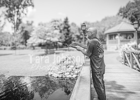 Ron Hall @ Depot Park - BW - TJP (15 of 54)