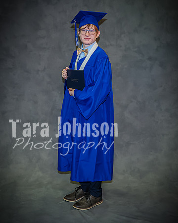 22 LHS Grad - Angle #5 Studio - TJP (23 of 584)