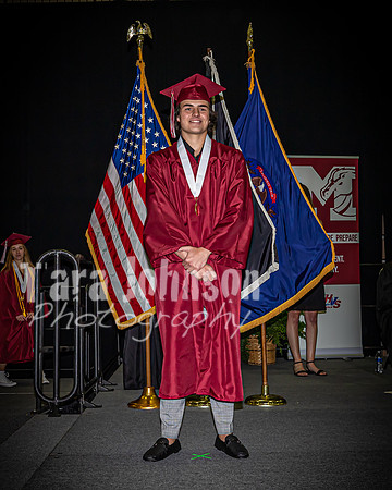 22 MHS Grad - Angle #2 Flags - TJP (189 of 297)