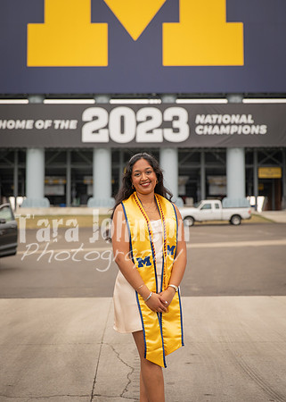 Isha V. W25 Graduation Photos (54 of 70)