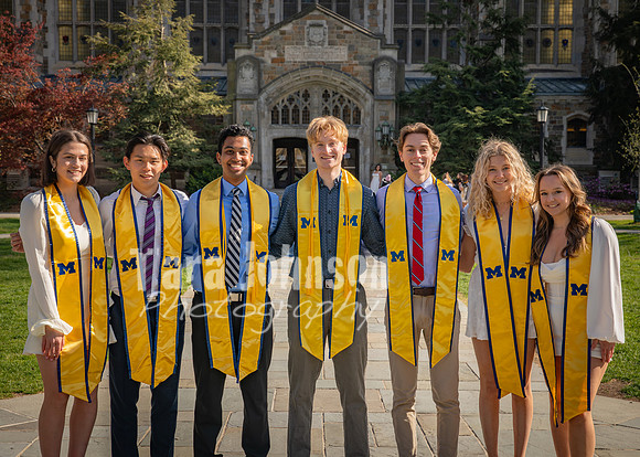 [tht] W24 Senior Grad Photos-59