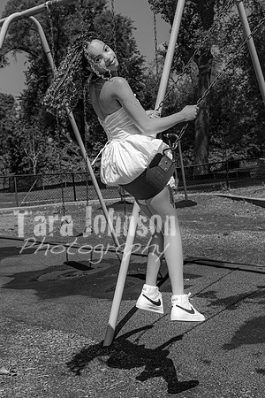 Anna Allen @ Central Park in Milford - BW - TJP (92 of 100)