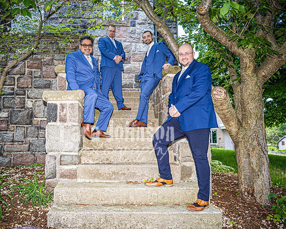 Mitch & Kelly - Prep in Mason - TJP (6 of 107)