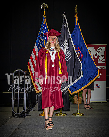 22 MHS Grad - Angle #2 Flags - TJP (8 of 297)