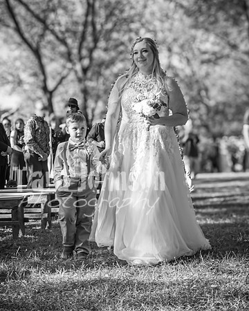 Michael & Ashlee McGrath - Complete - BW - TJP (91 of 428)