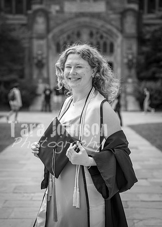 24 Grad Pictures - Kara BW-36