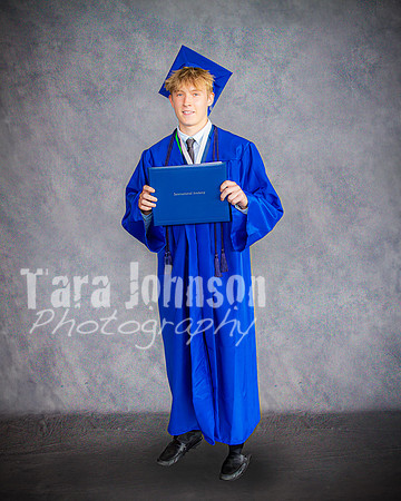 2025 IA Graduation - Gray Backdrop - TJP (120 of 359)