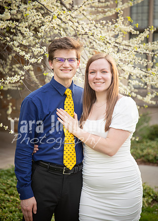 24 U of M Grad Photos - Audrey-289