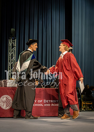 UDJ Graduation 2025 - Handshake (273 of 346)