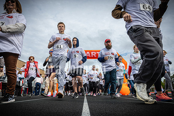 2025 Vivat 5K - Prerace - TJP (60 of 86)