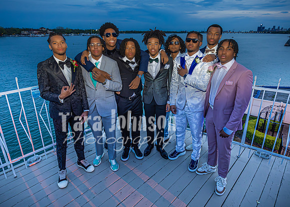2024 U of D Prom - The Candid - TJP (8 of 66)