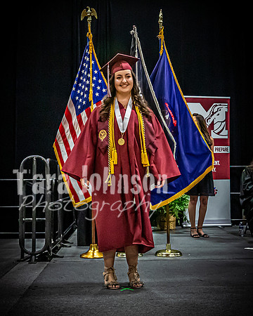 22 MHS Grad - Angle #2 Flags - TJP (206 of 297)