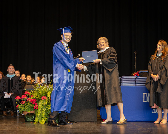 25 IA Graduation - Diploma - DH (100 of 356)