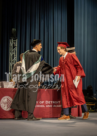 UDJ Graduation 2025 - Handshake (287 of 346)