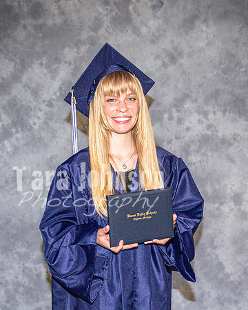 2024 HHS-AE Graduation - AE Headshots - TJP (27 of 31)