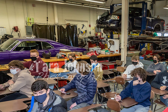 (print) 2022 Winter MHS - Coffee house & Ind. Arts 1-21 (Full Res, Various Sizes) - TJP (45 of 57)