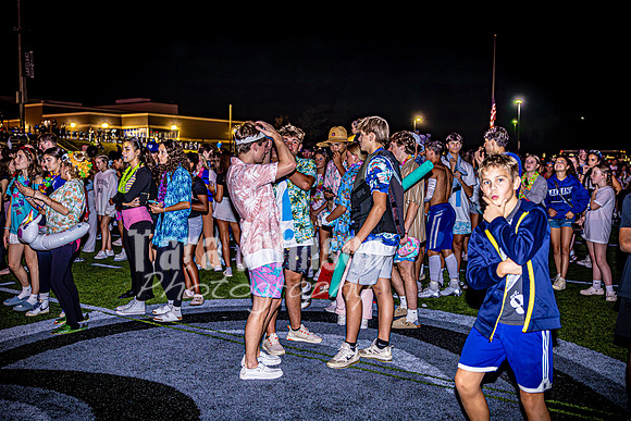 2024 LHS - Fireworks Spectators - TJP (6 of 23)