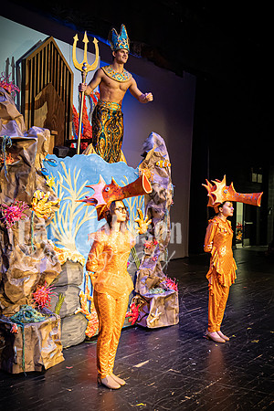 22 LHS Theatre - Mermaid R1 - Act 1 - TJP (69 of 363)