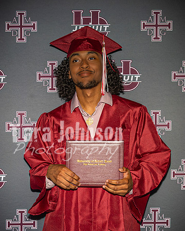2024 U of D Grad - Angle Studio - TJP (196 of 286)