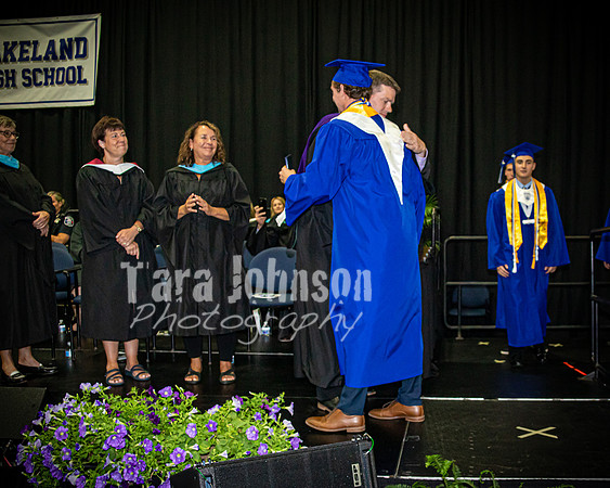 2022 LHS Grad - Angle #2 Diploma & Board - TJP (10 of 610)