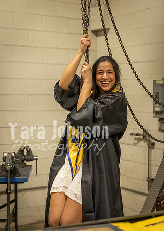 Kera & Friends Grad Photos W25 (259 of 259)