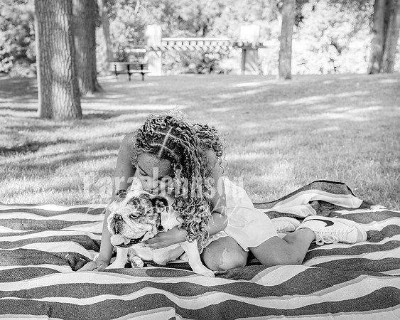 Anna Allen @ Central Park in Milford - BW - TJP (8 of 100)
