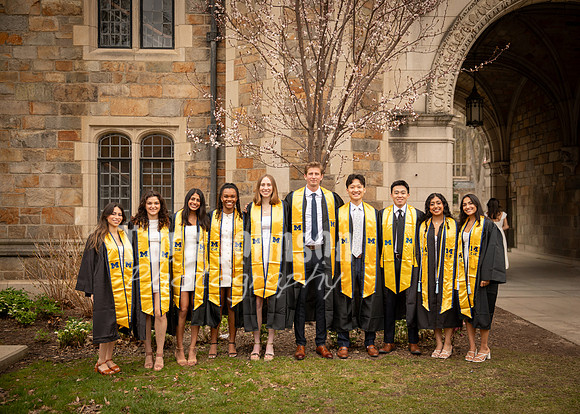 W25 ThT Grads (12 of 95)