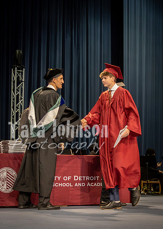 UDJ Graduation 2025 - Handshake (243 of 346)